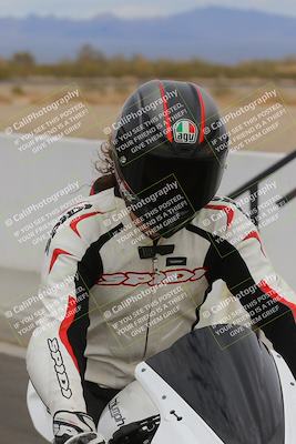media/Mar-20-2023-Moto Forza (Mon) [[d0bbc59e78]]/Around the Pits/